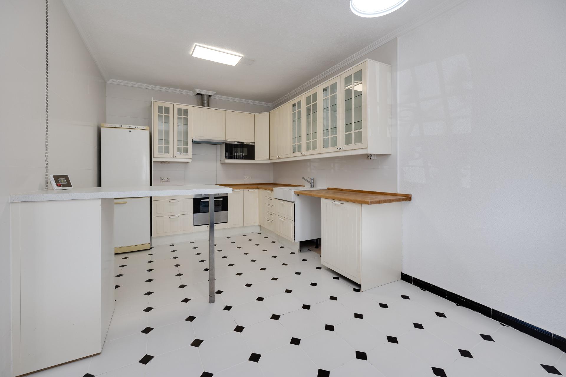Villa for sale in Torrevieja, Alicante, Spain