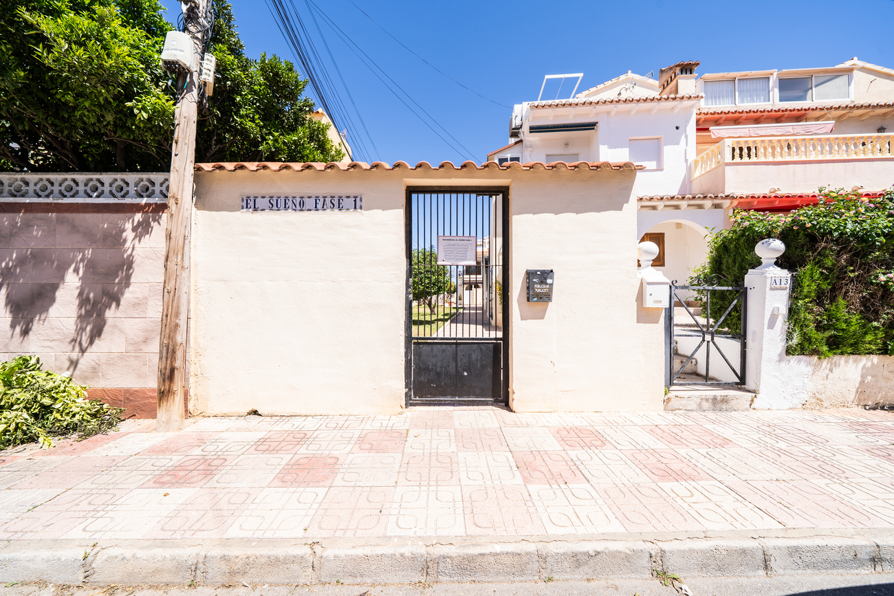 Apartment for sale in Torrevieja, Alicante, Spain