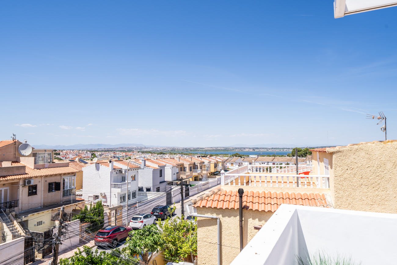Apartment for sale in Torrevieja, Alicante, Spain