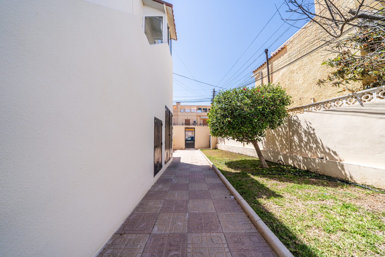 Apartment for sale in Torrevieja, Alicante, Spain