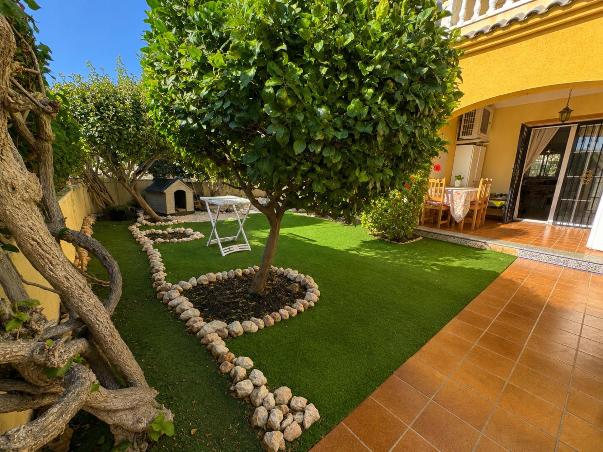Bungalow for sale in Orihuela Costa, Alicante, Spain