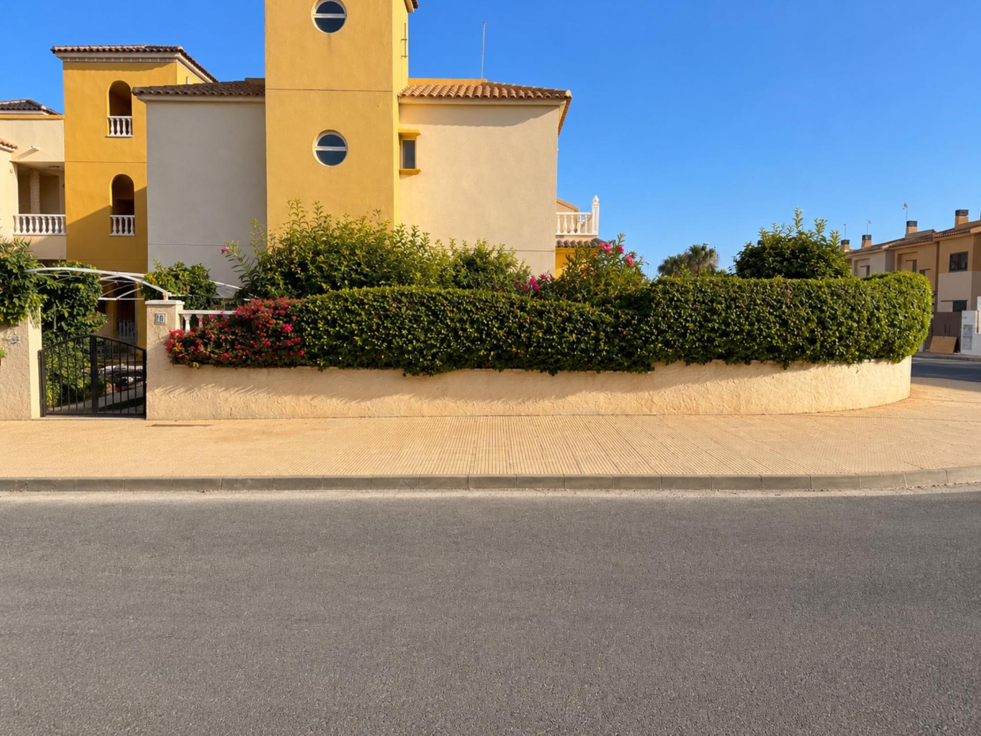 Bungalow for sale in Orihuela Costa, Alicante, Spain