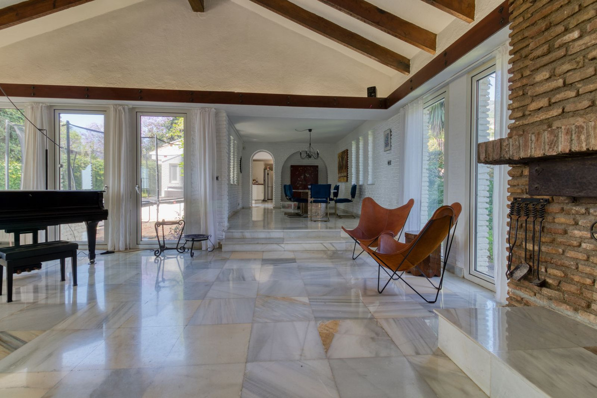 Villa for sale in Benalmádena, Málaga, Spain