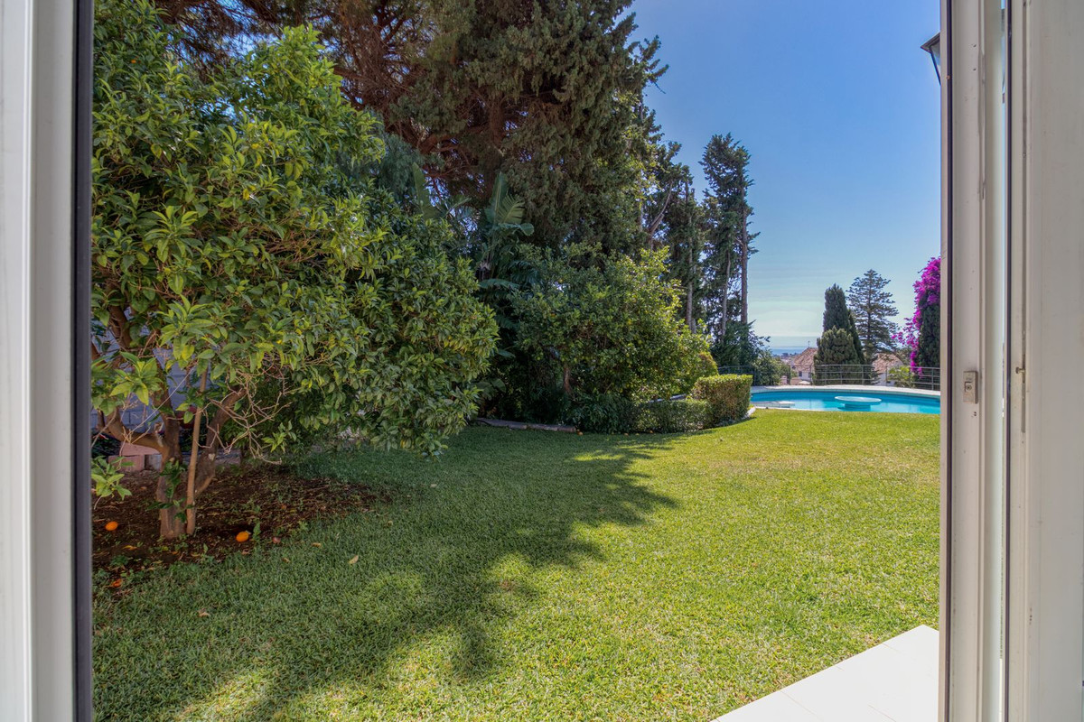 Villa for sale in Benalmádena, Málaga, Spain