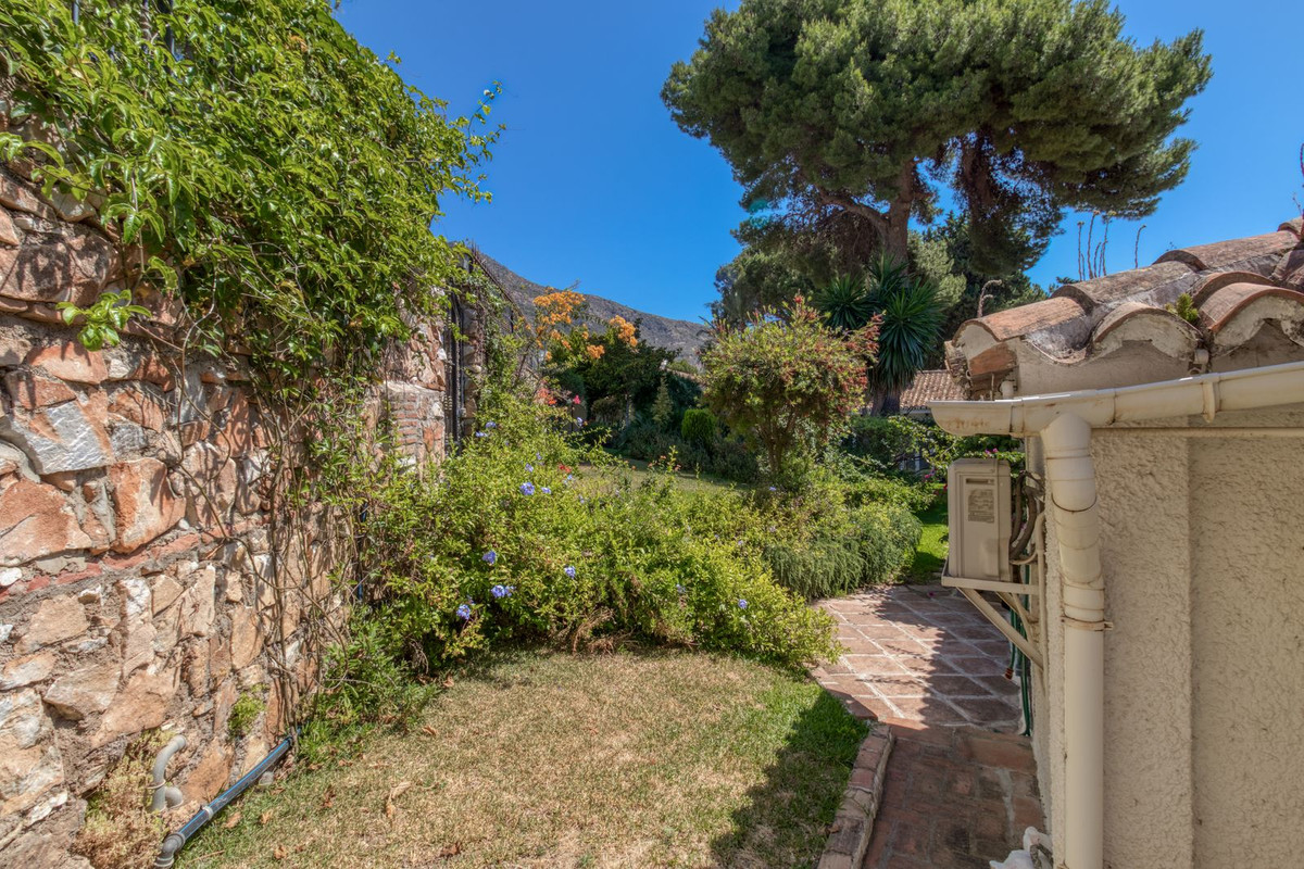 Villa for sale in Benalmádena, Málaga, Spain