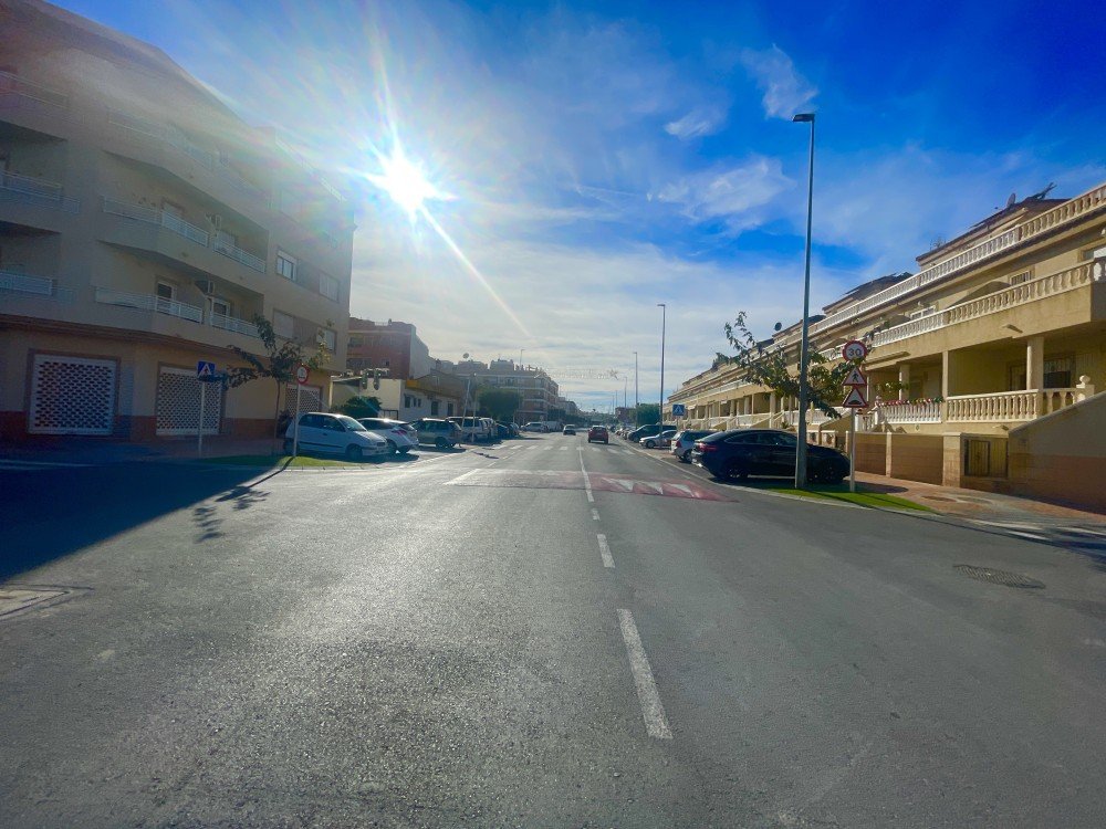 Comercial en venta en Formentera Del Segura