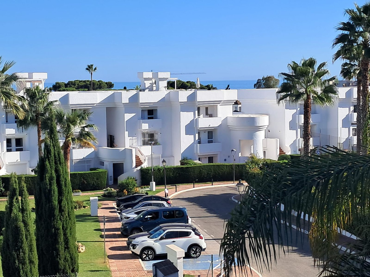 Villa for sale in New Golden Mile, Málaga, Spain