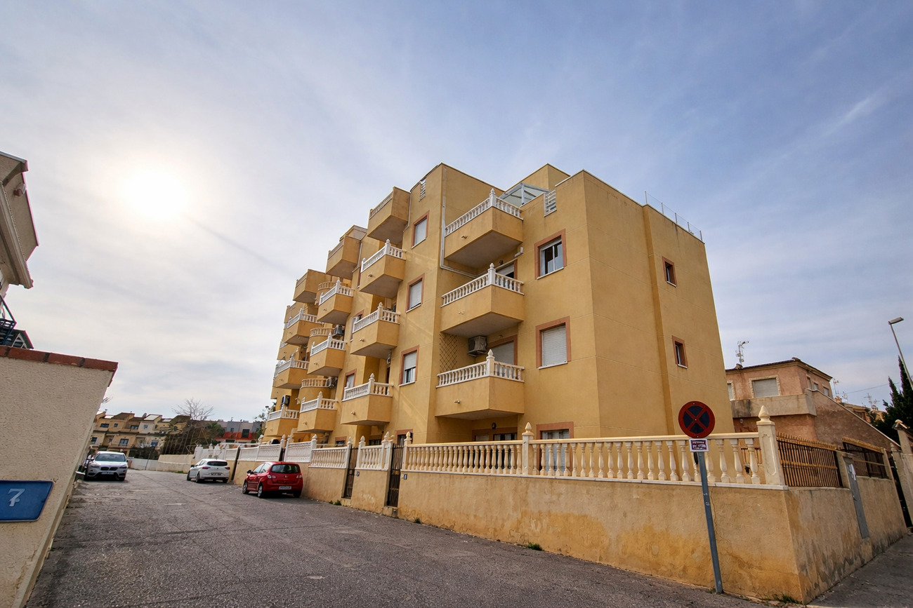 Apartment for sale in Lomas De Caboroig, Alicante, Spain