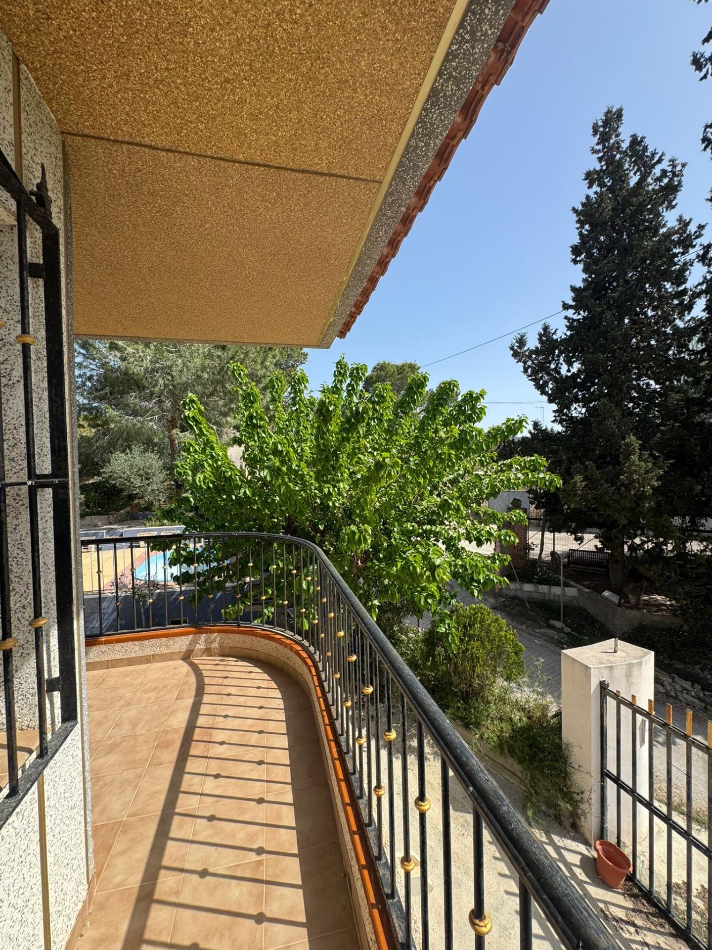 Finca en venta en Orihuela