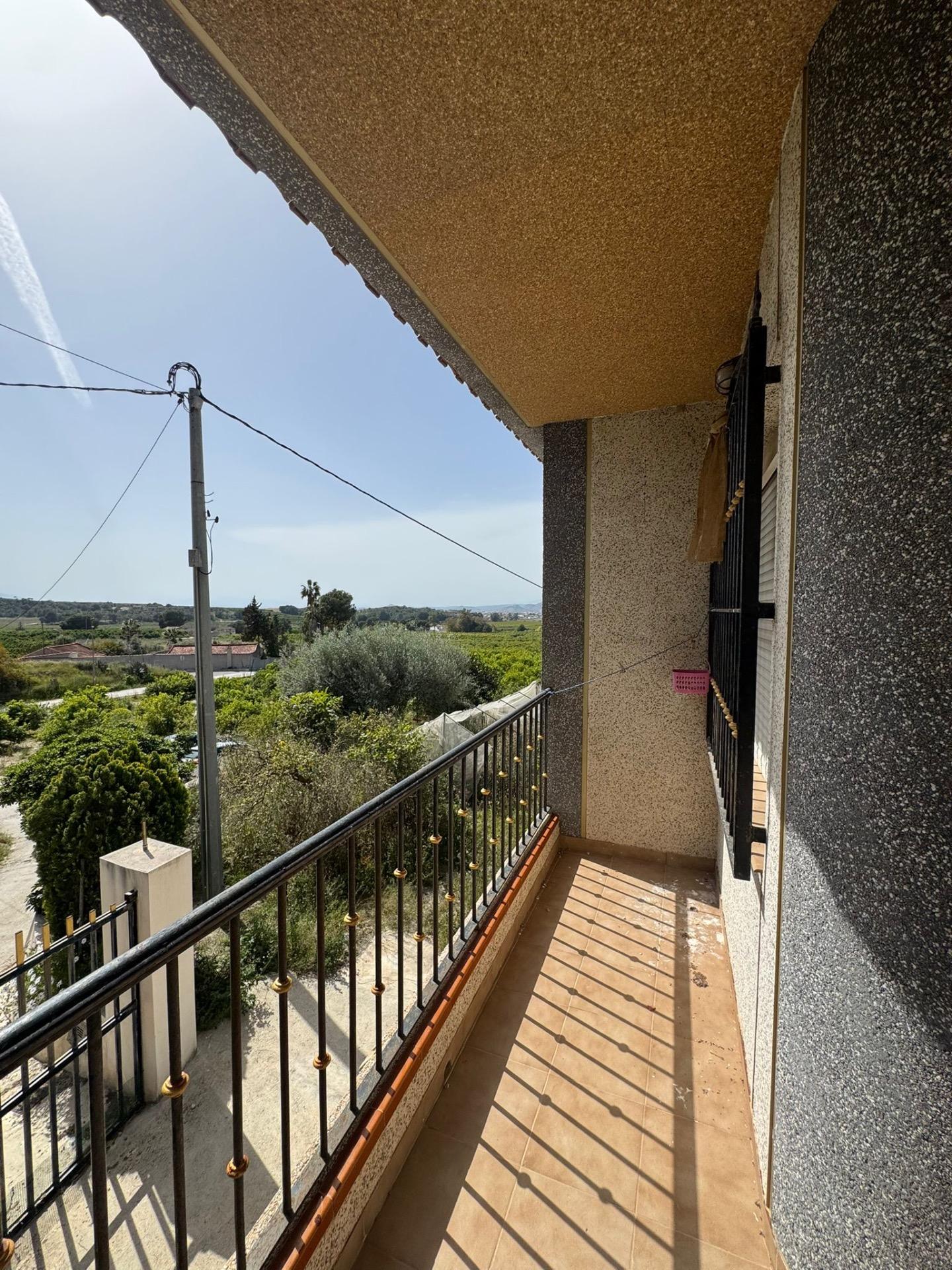 Finca en venta en Orihuela