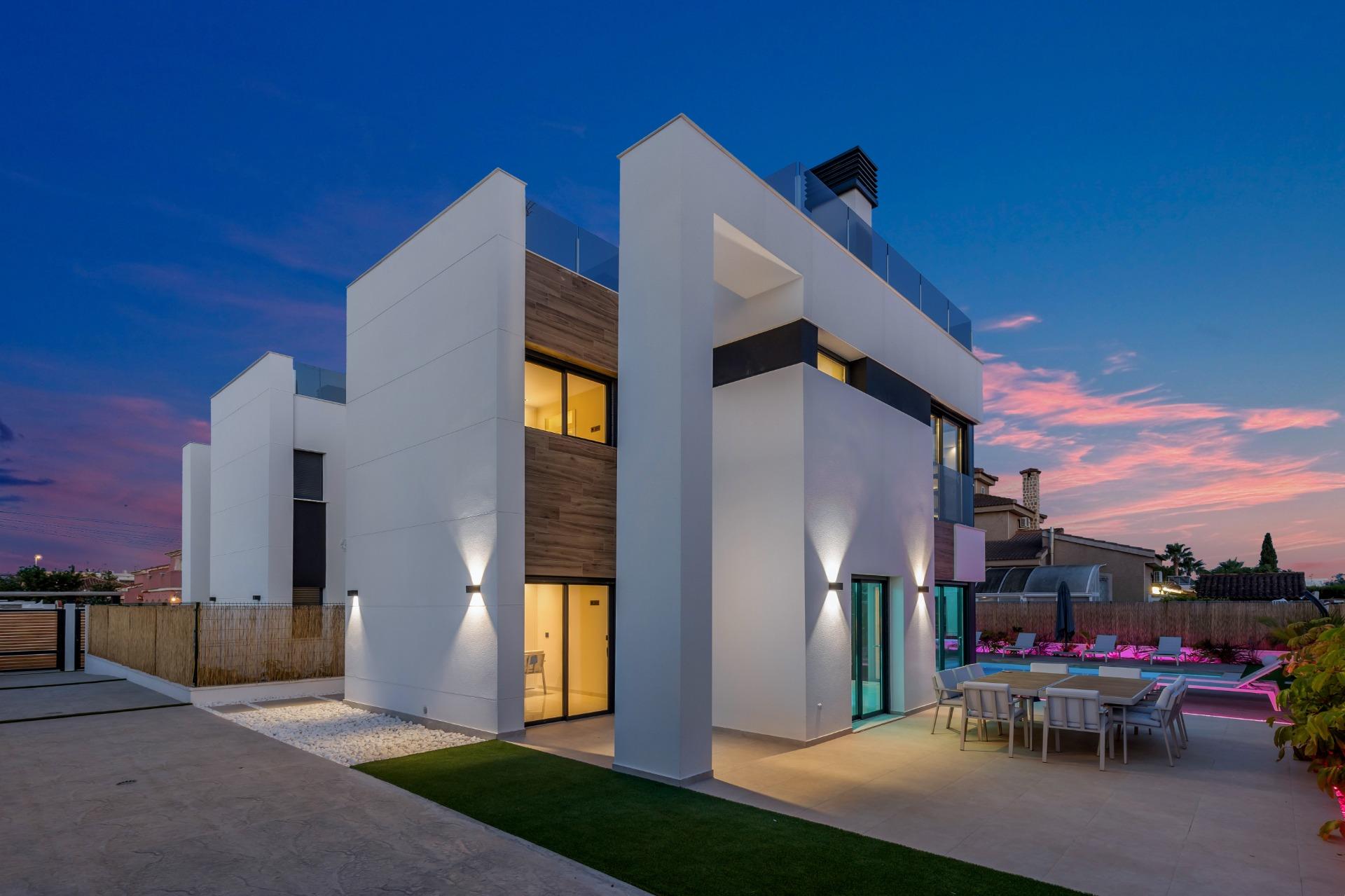 Villa for sale in Torrevieja, Alicante, Spain