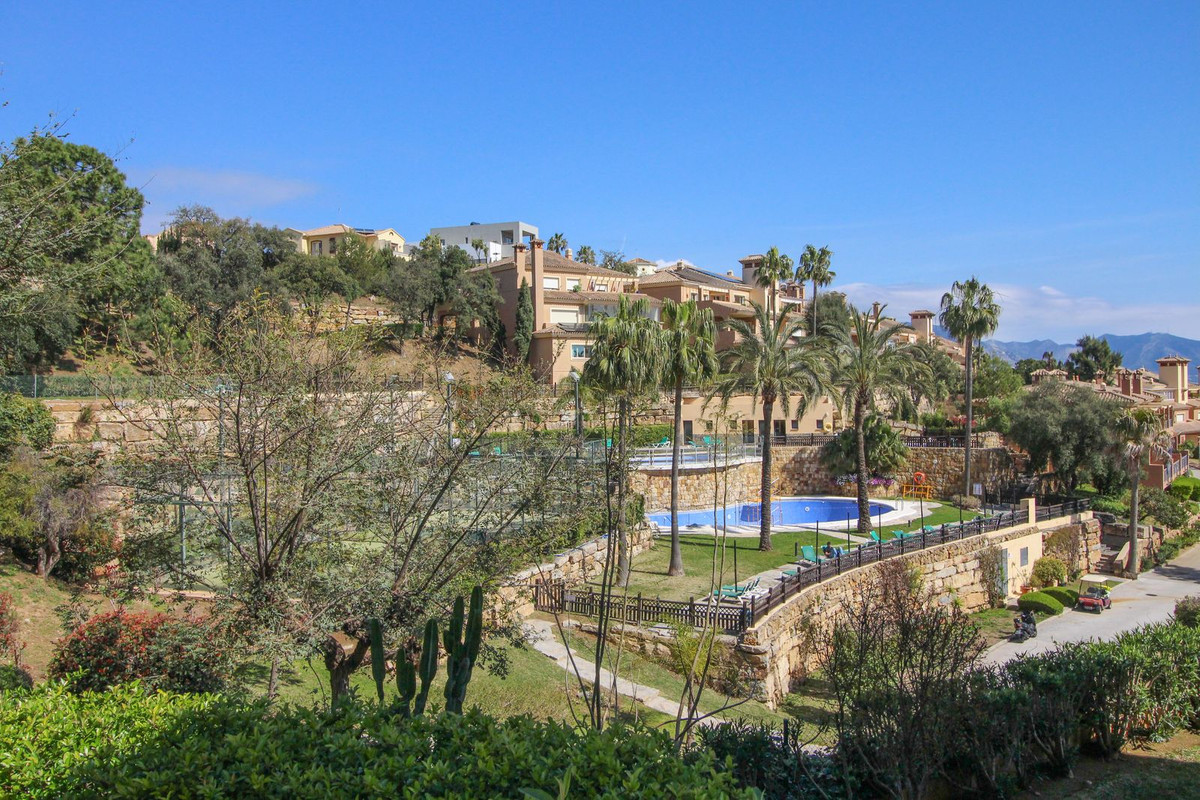 Apartment for sale in La Mairena, Málaga, Spain
