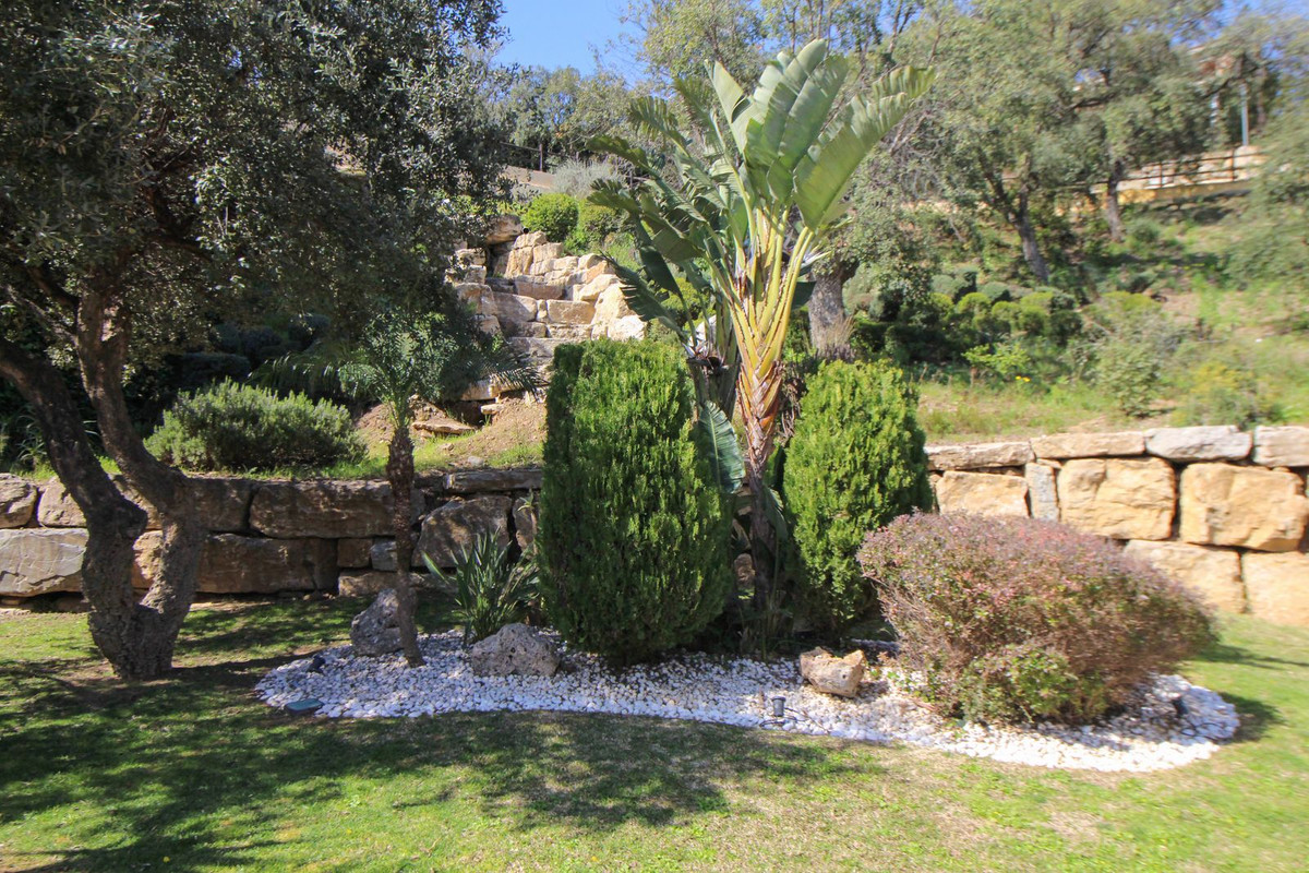 Apartment for sale in La Mairena, Málaga, Spain