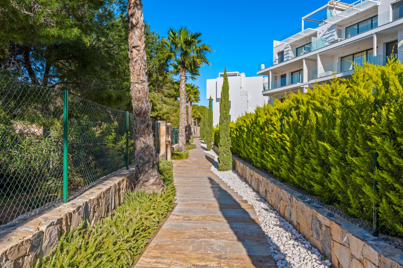Penthouse for sale in Las Colinas Golf, Alicante, Spain