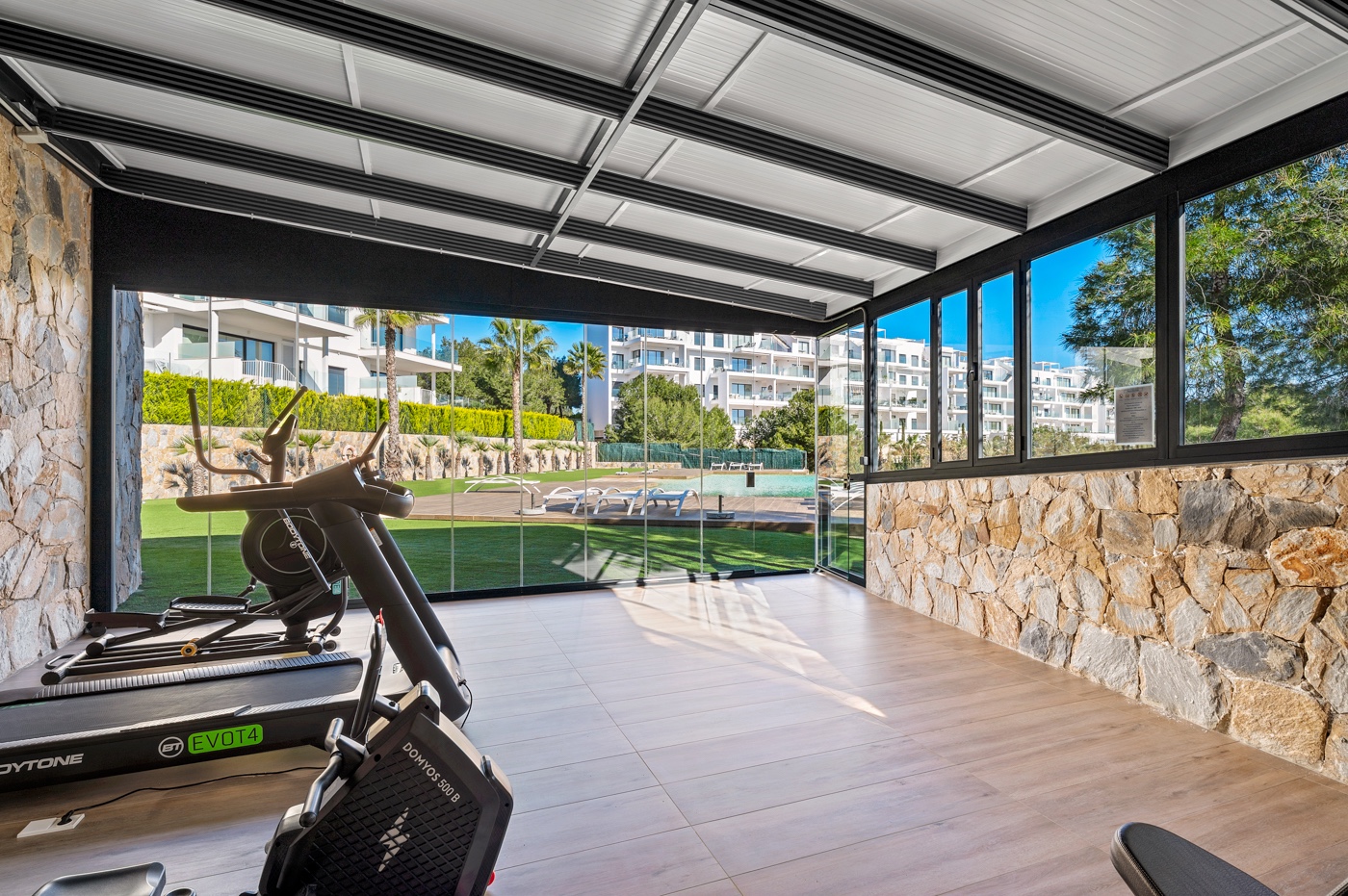 Penthouse for sale in Las Colinas Golf, Alicante, Spain