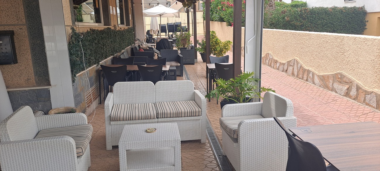 Commercial unit for sale in Villamartin, Alicante, Spain