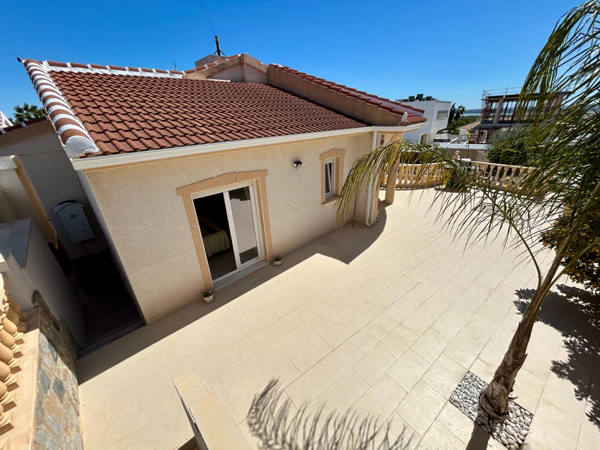 Villa for sale in Ciudad Quesada, Alicante, Spain