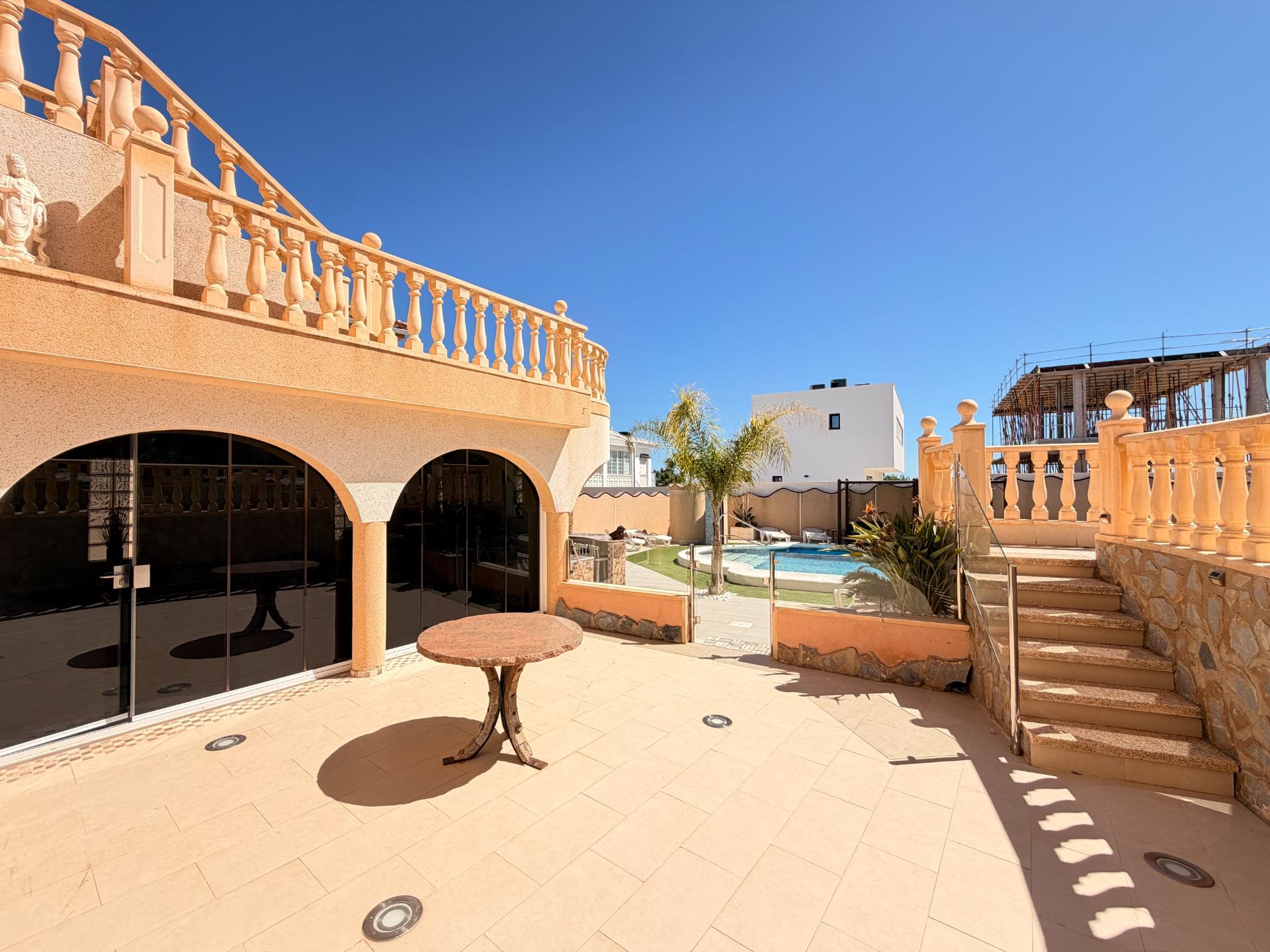 Villa for sale in Ciudad Quesada, Alicante, Spain