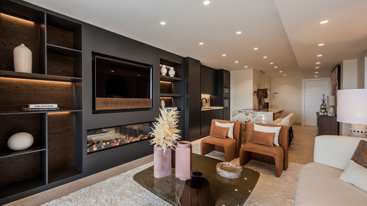 Apartment for sale in New Golden Mile, Málaga, Spain