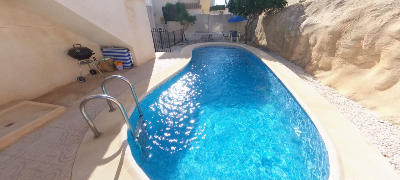 Villa en venta en La Zenia