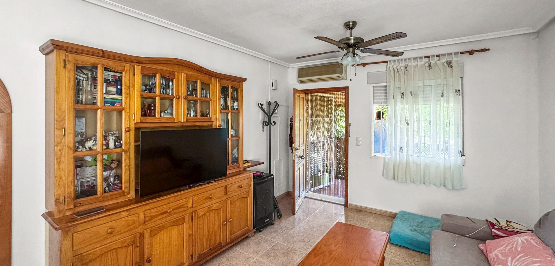 Bungalow for sale in Orihuela Costa, Alicante, Spain