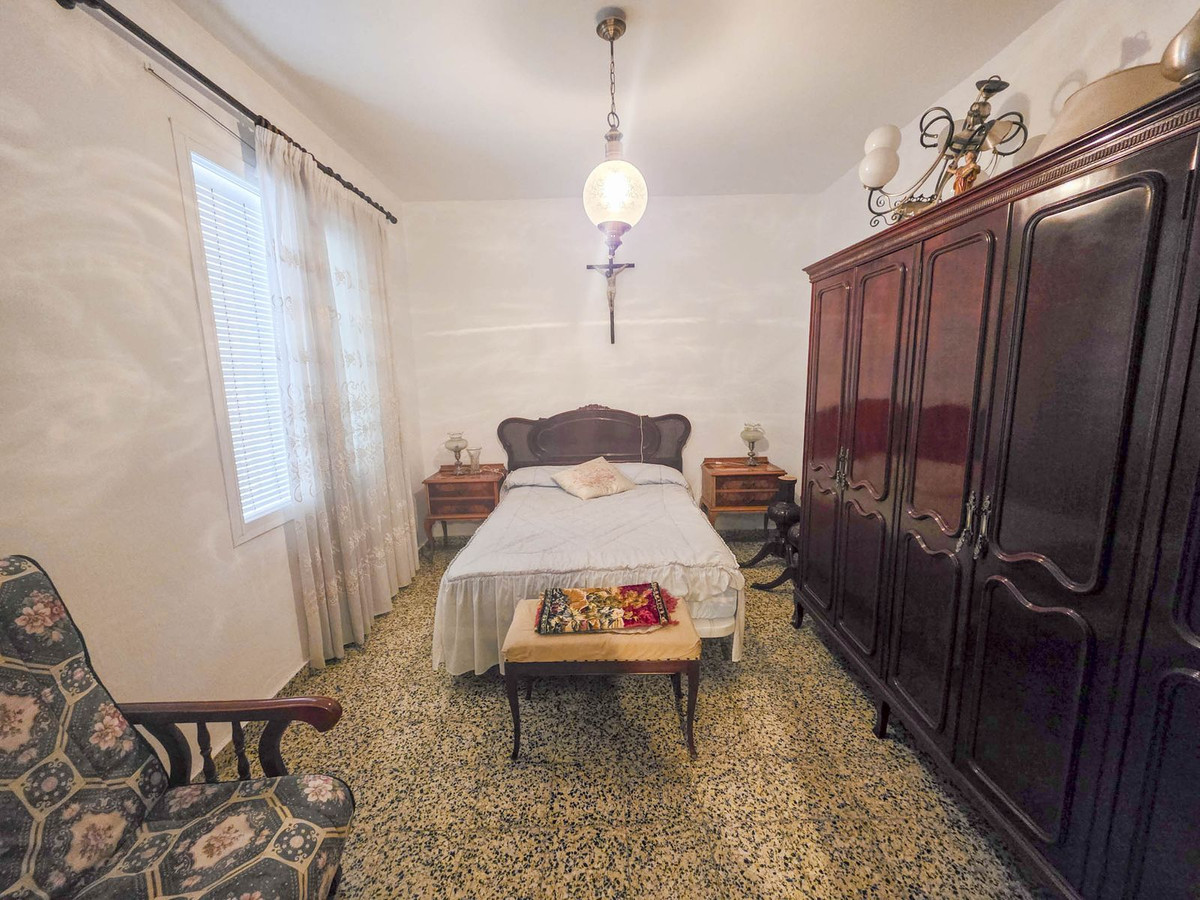 Town House for sale in Estepona, Málaga, Spain