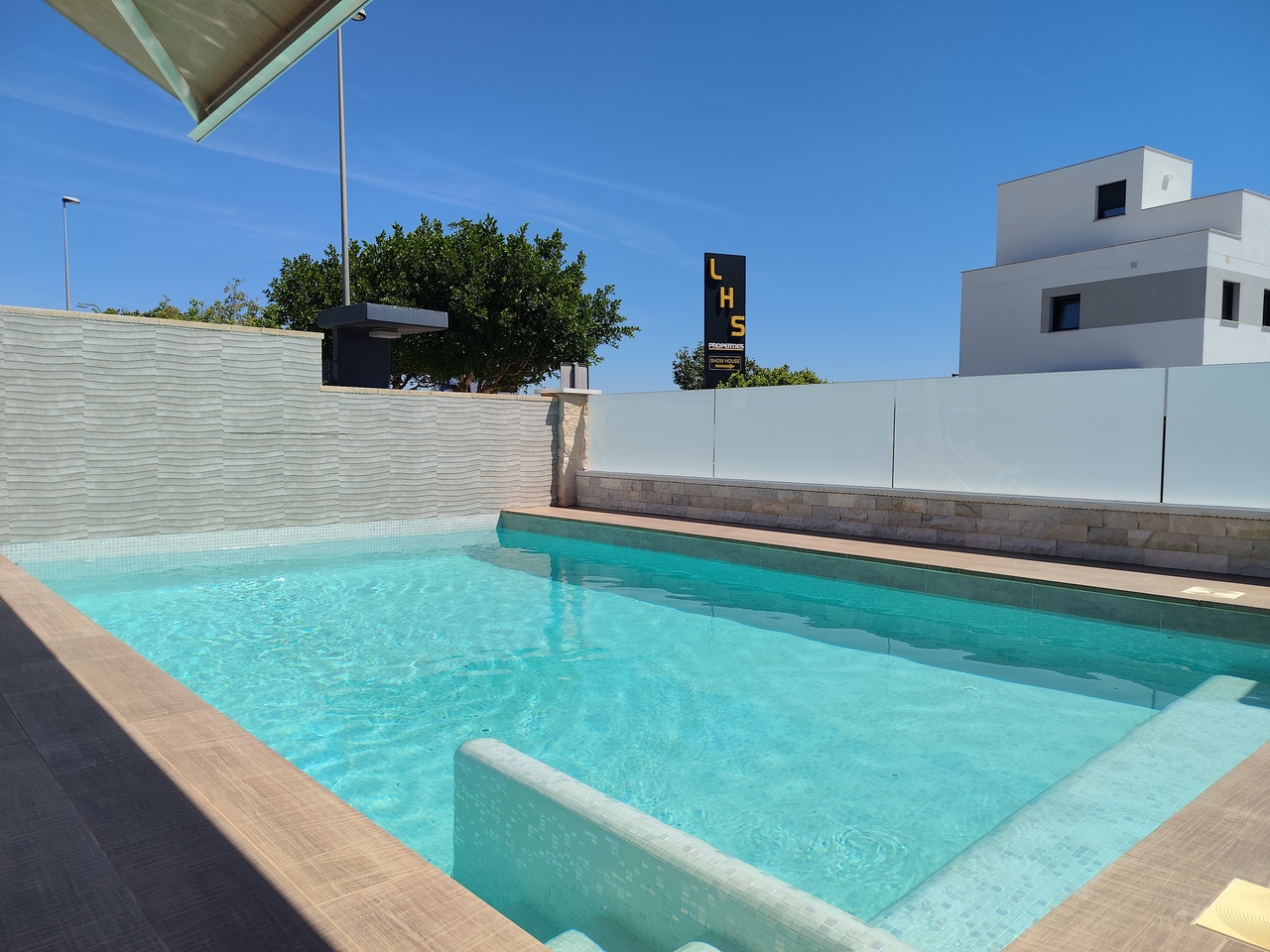 Villa for sale in San Miguel De Salinas, Alicante, Spain