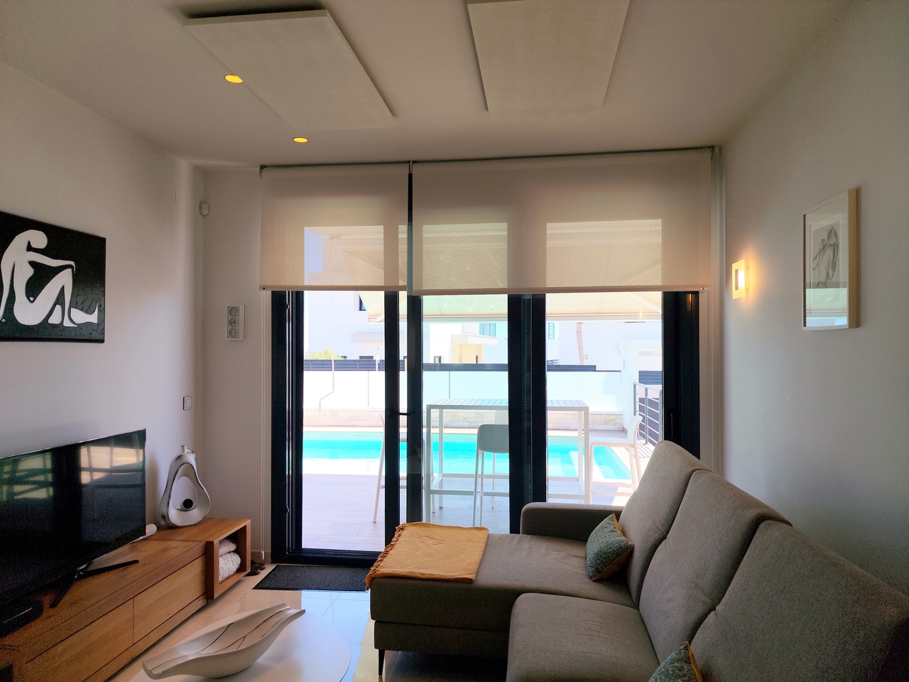 Villa for sale in San Miguel De Salinas, Alicante, Spain
