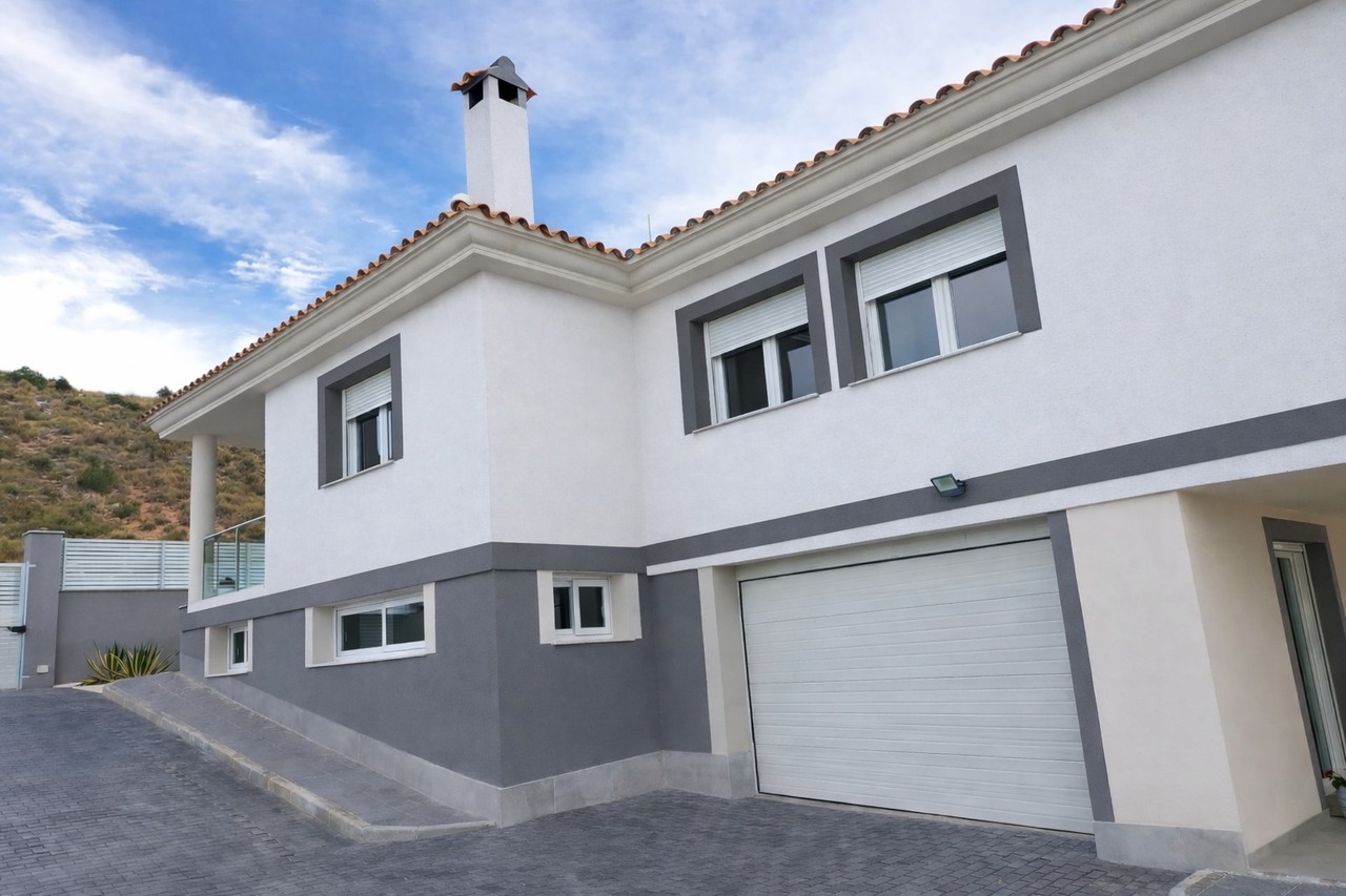 Villa for sale in Calasparra, Murcia, Spain