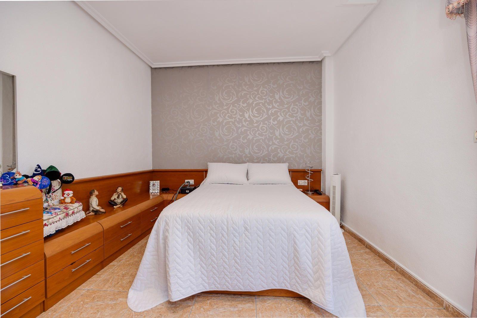 Apartment for sale in Torrevieja, Alicante, Spain