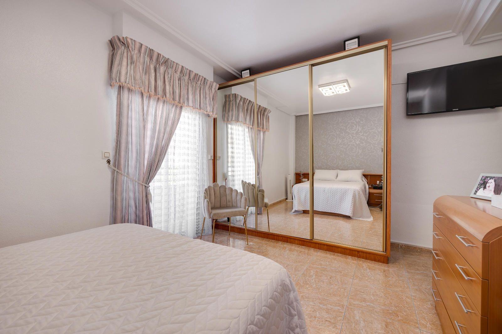Apartment for sale in Torrevieja, Alicante, Spain