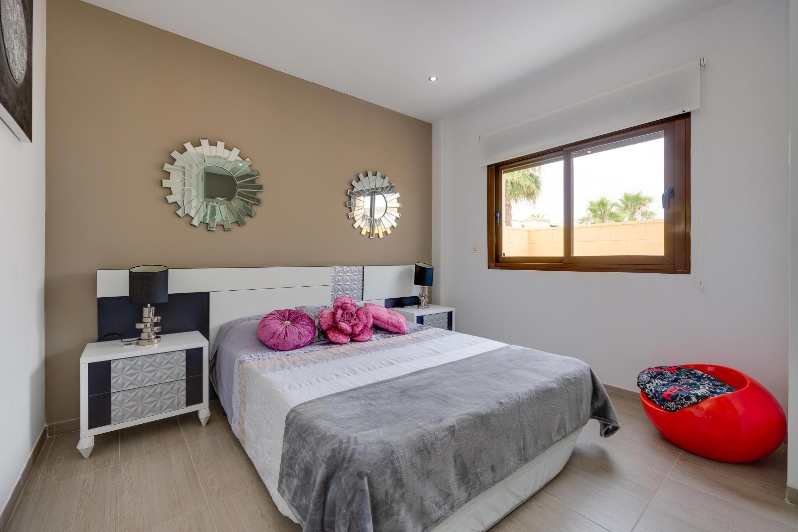 Villa for sale in Ciudad Quesada, Alicante, Spain