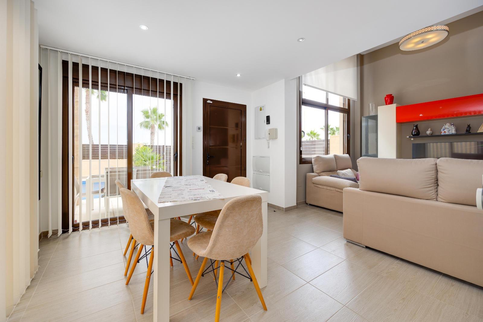 Villa for sale in Ciudad Quesada, Alicante, Spain