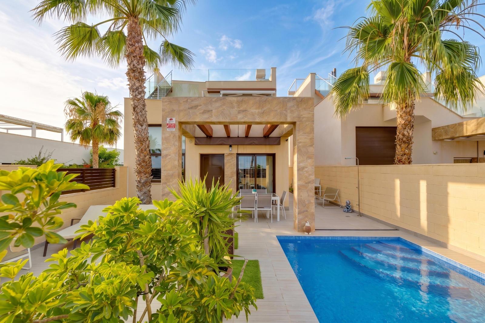 Villa for sale in Ciudad Quesada, Alicante, Spain