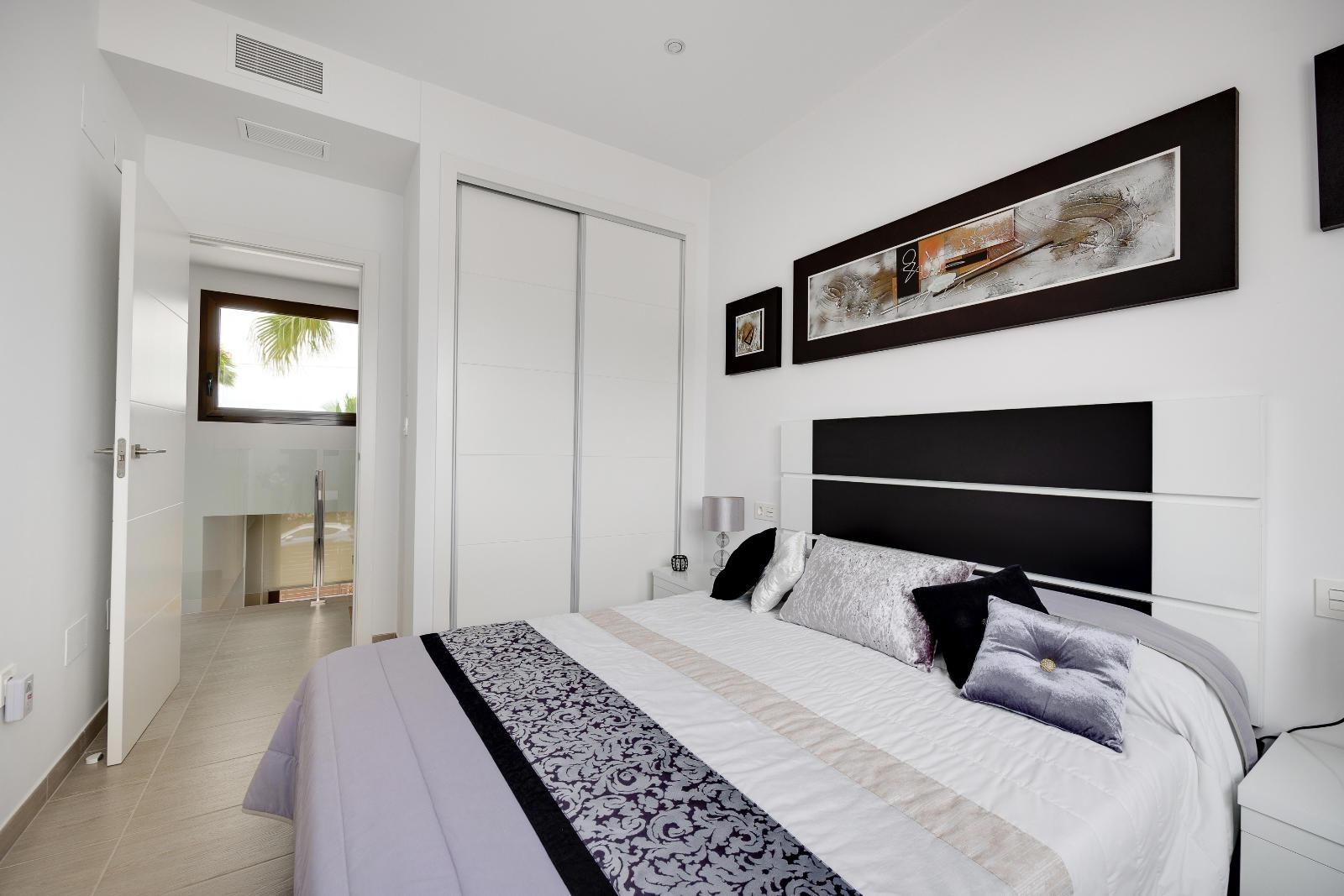 Villa for sale in Ciudad Quesada, Alicante, Spain