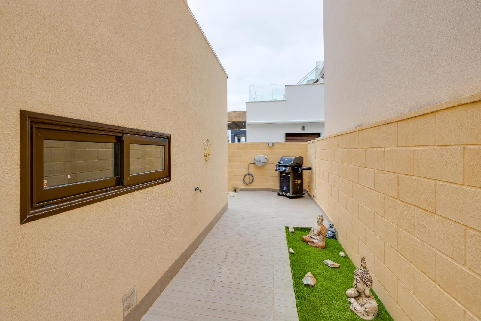 Villa for sale in Ciudad Quesada, Alicante, Spain