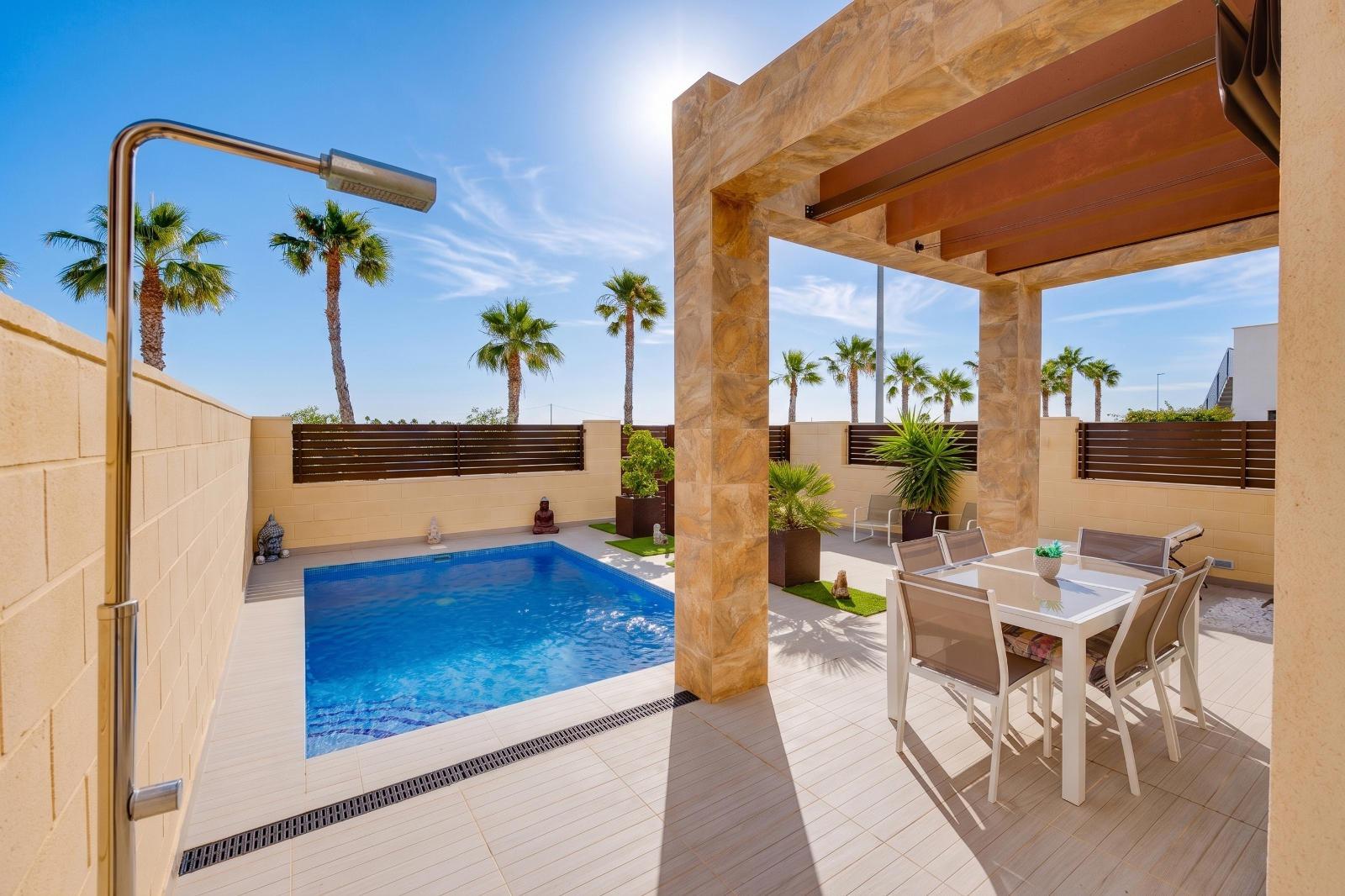 Villa for sale in Ciudad Quesada, Alicante, Spain