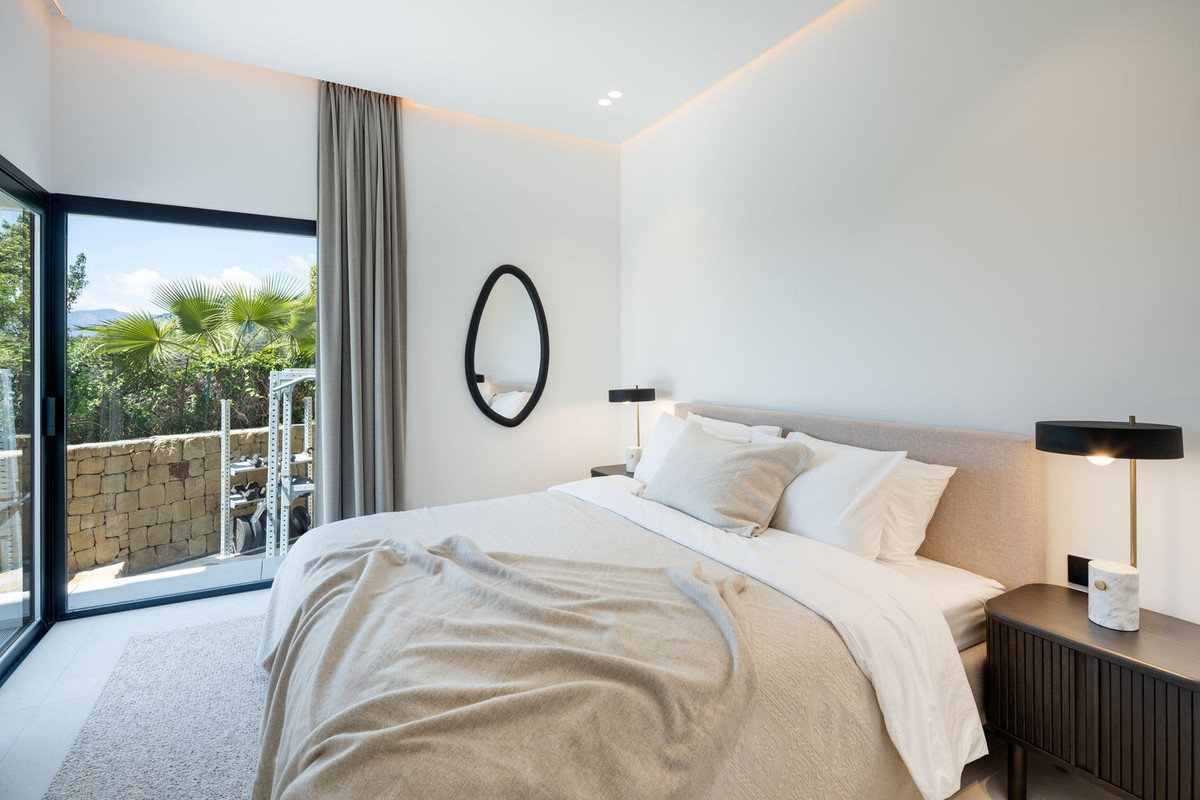 Villa for sale in Los Arqueros Golf, Málaga, Spain