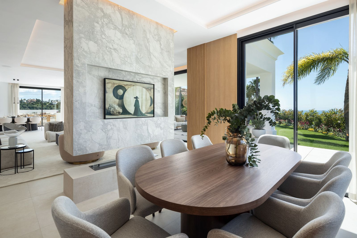 Villa for sale in Los Arqueros Golf, Málaga, Spain