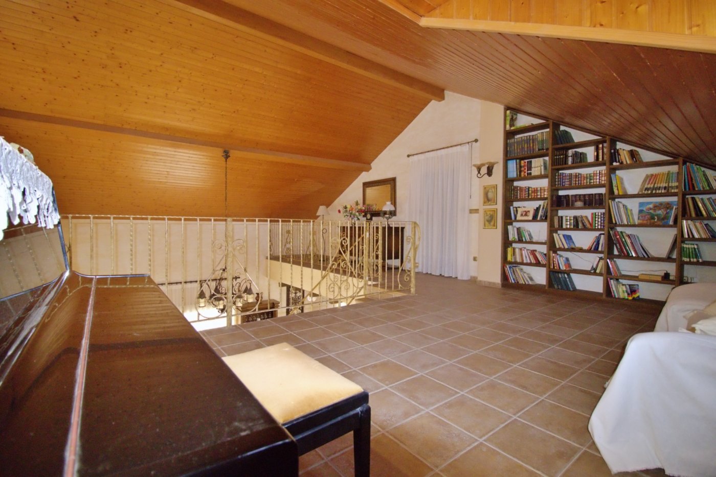 Villa for sale in Elche Pedanías, Alicante, Spain
