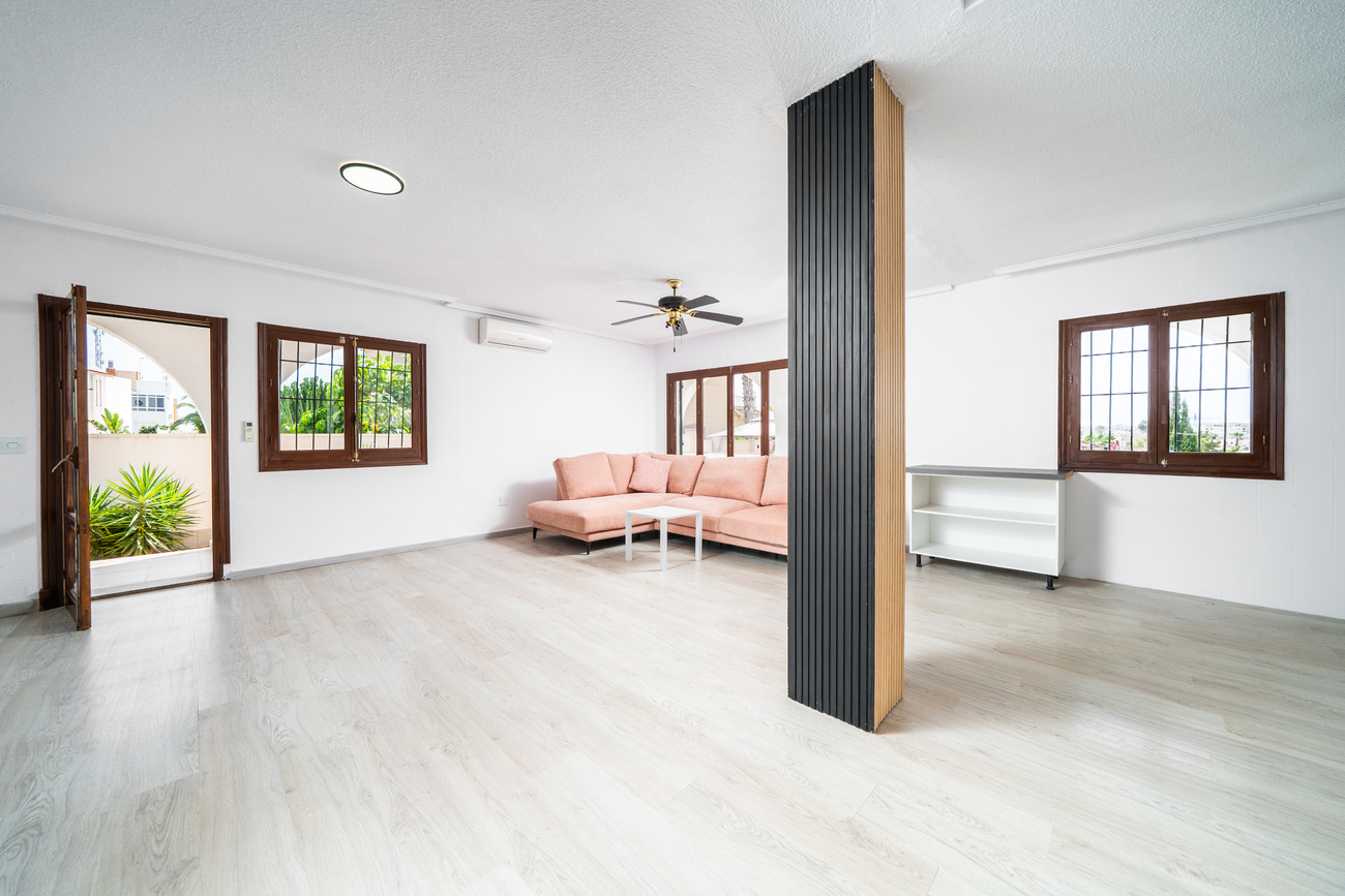 Villa en venta en Torrevieja