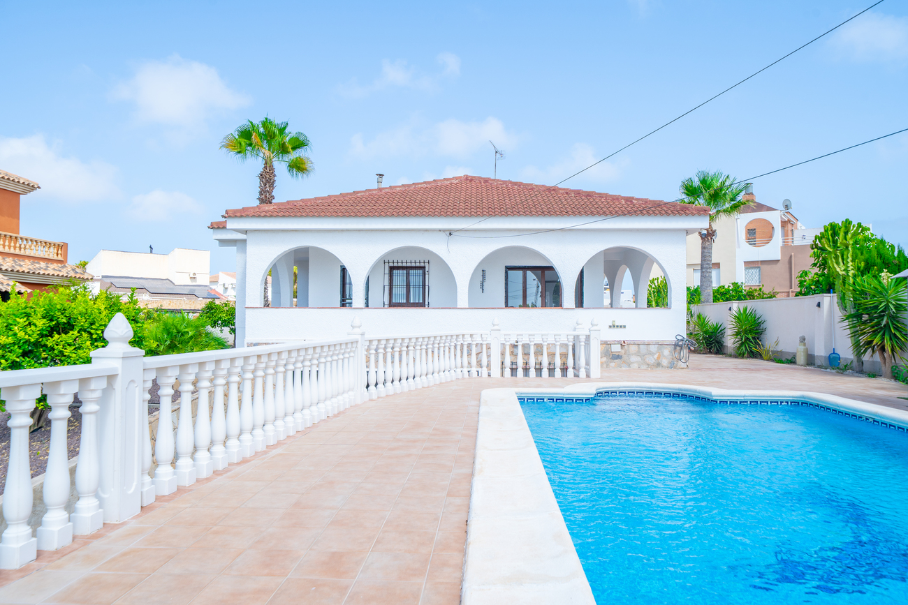 Villa en venta en Torrevieja