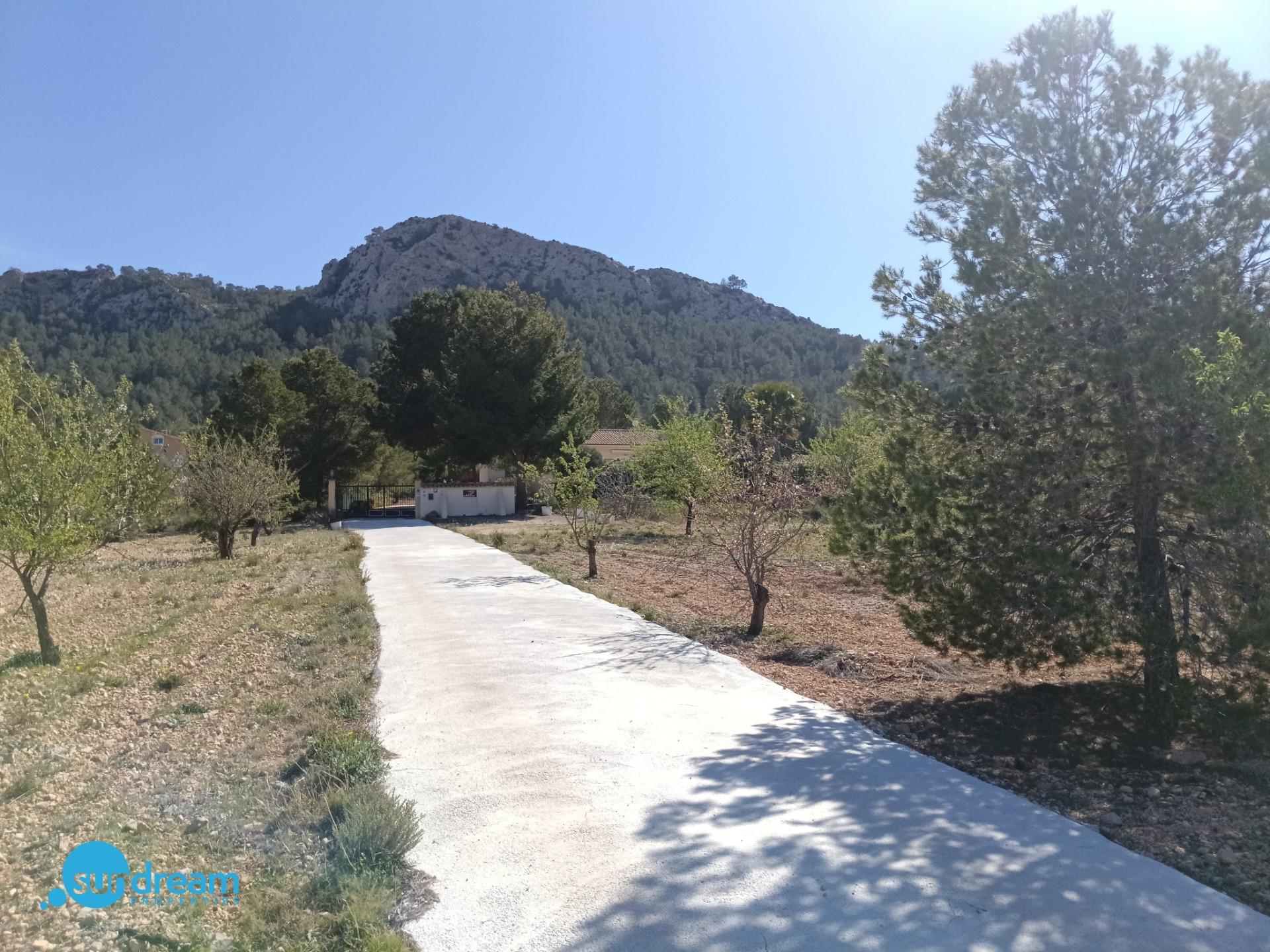 Villa en venta en Abanilla