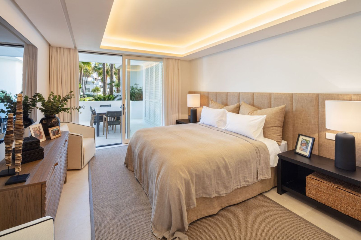 Apartment for sale in Golden Mile, Málaga, Spain