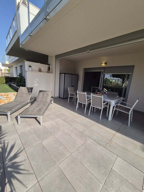 Bungalow for sale in Vistabella Golf Entre Naranjos, Alicante, Spain