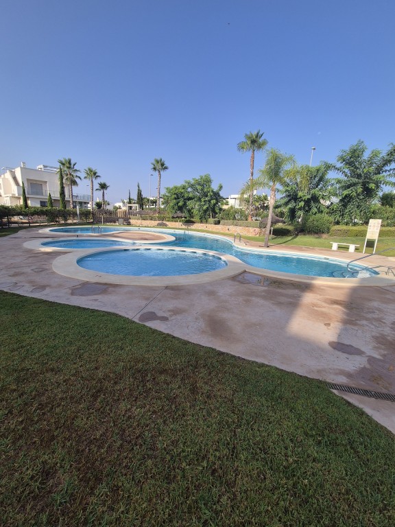 Bungalow for sale in Vistabella Golf Entre Naranjos, Alicante, Spain