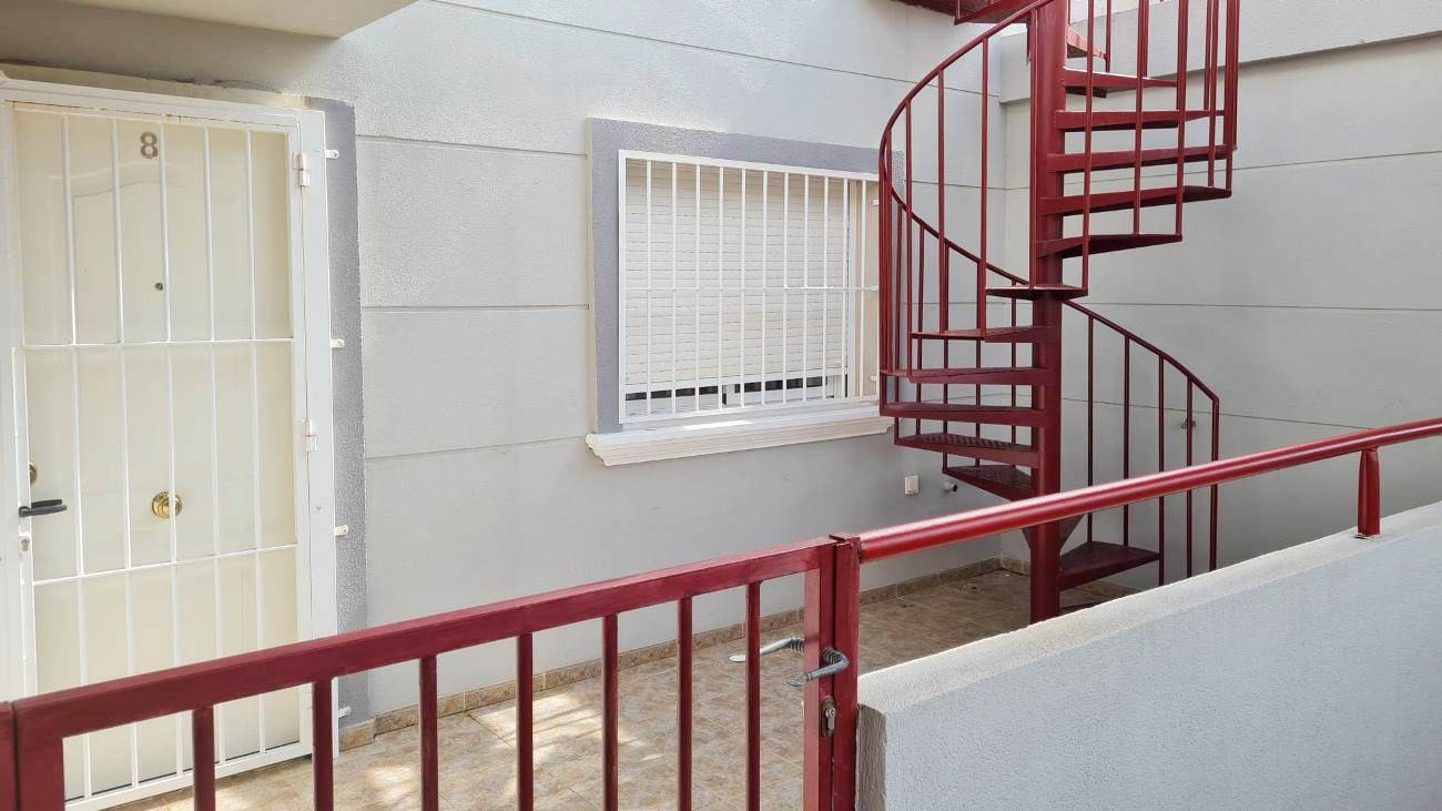 Piso en venta en Villamartin