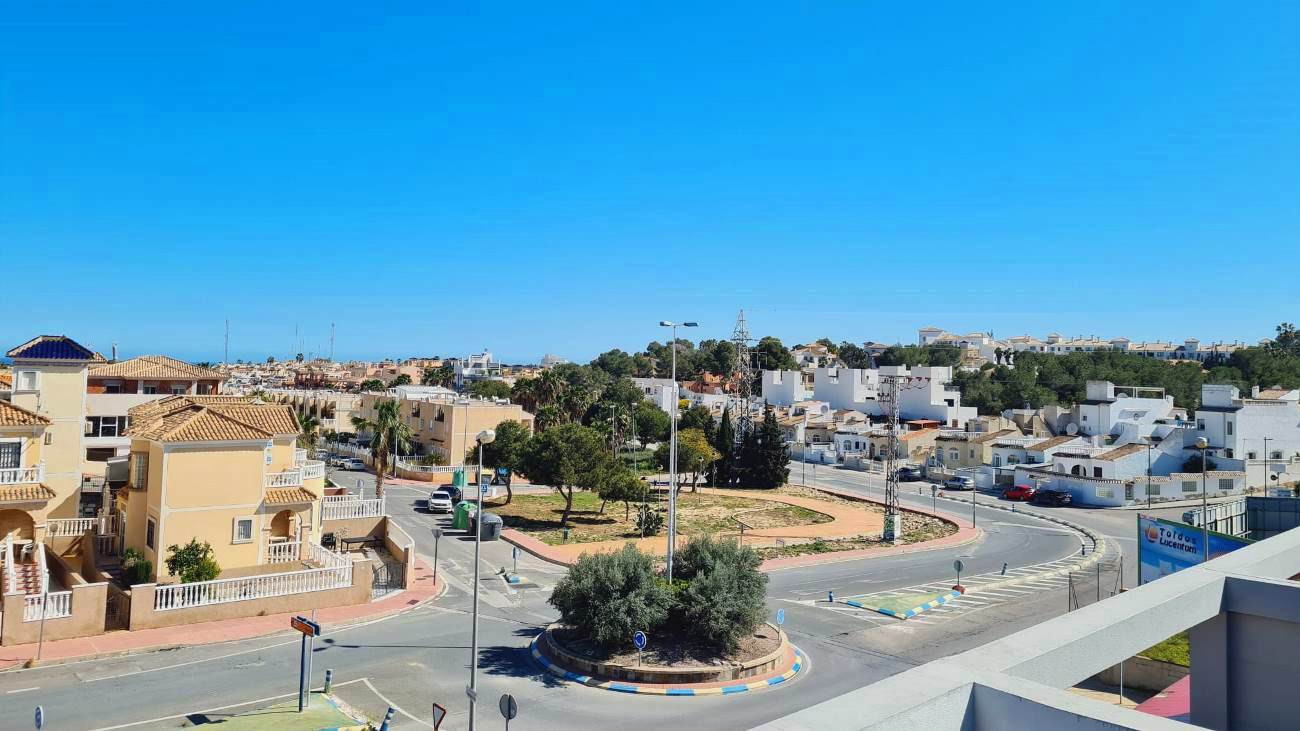 Piso en venta en Villamartin