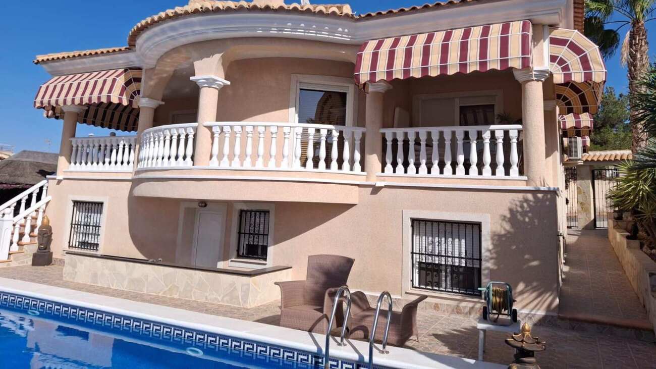 Villa for sale in Rojales, Alicante, Spain
