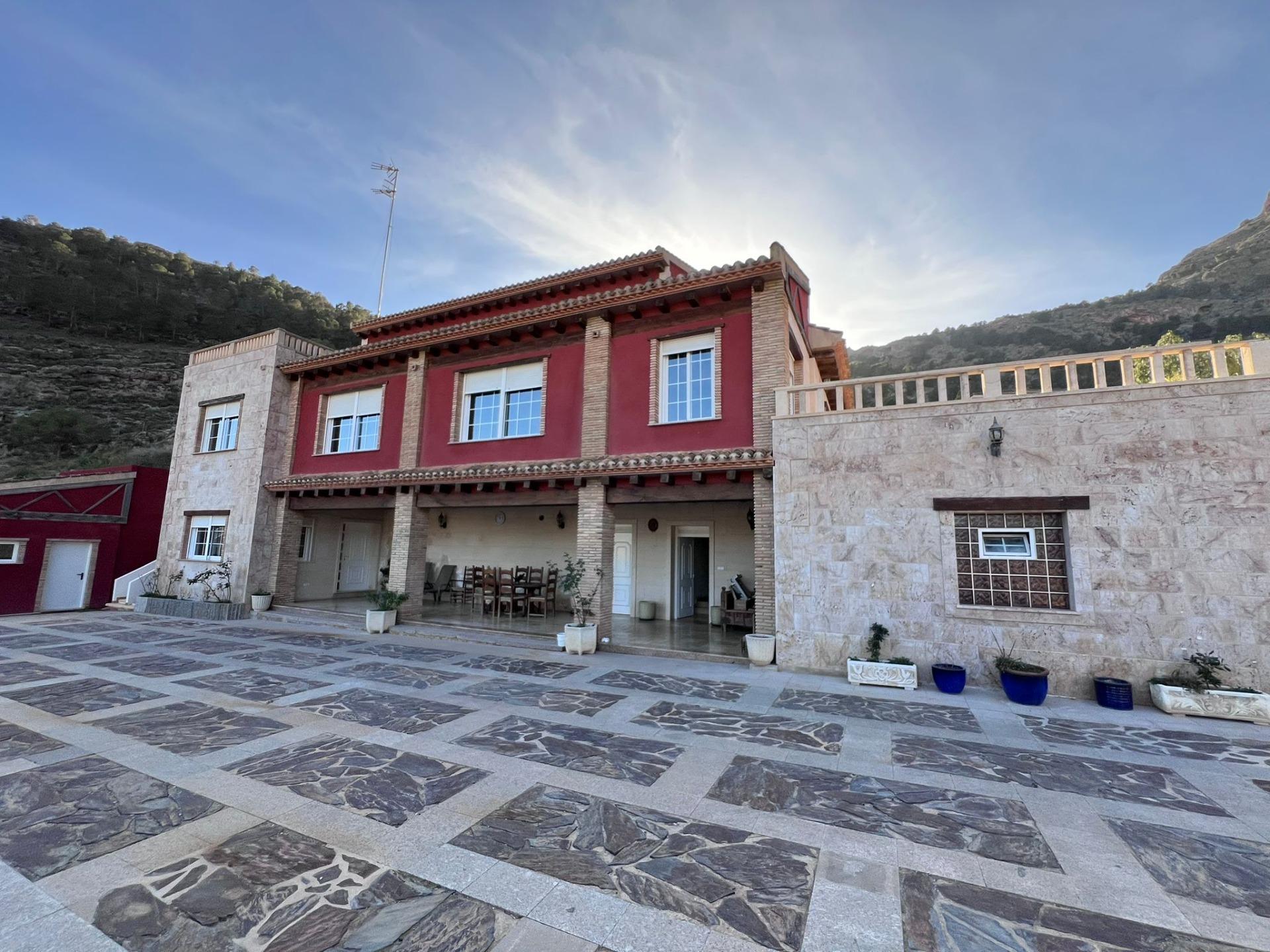 Villa for sale in Orihuela, Alicante, Spain